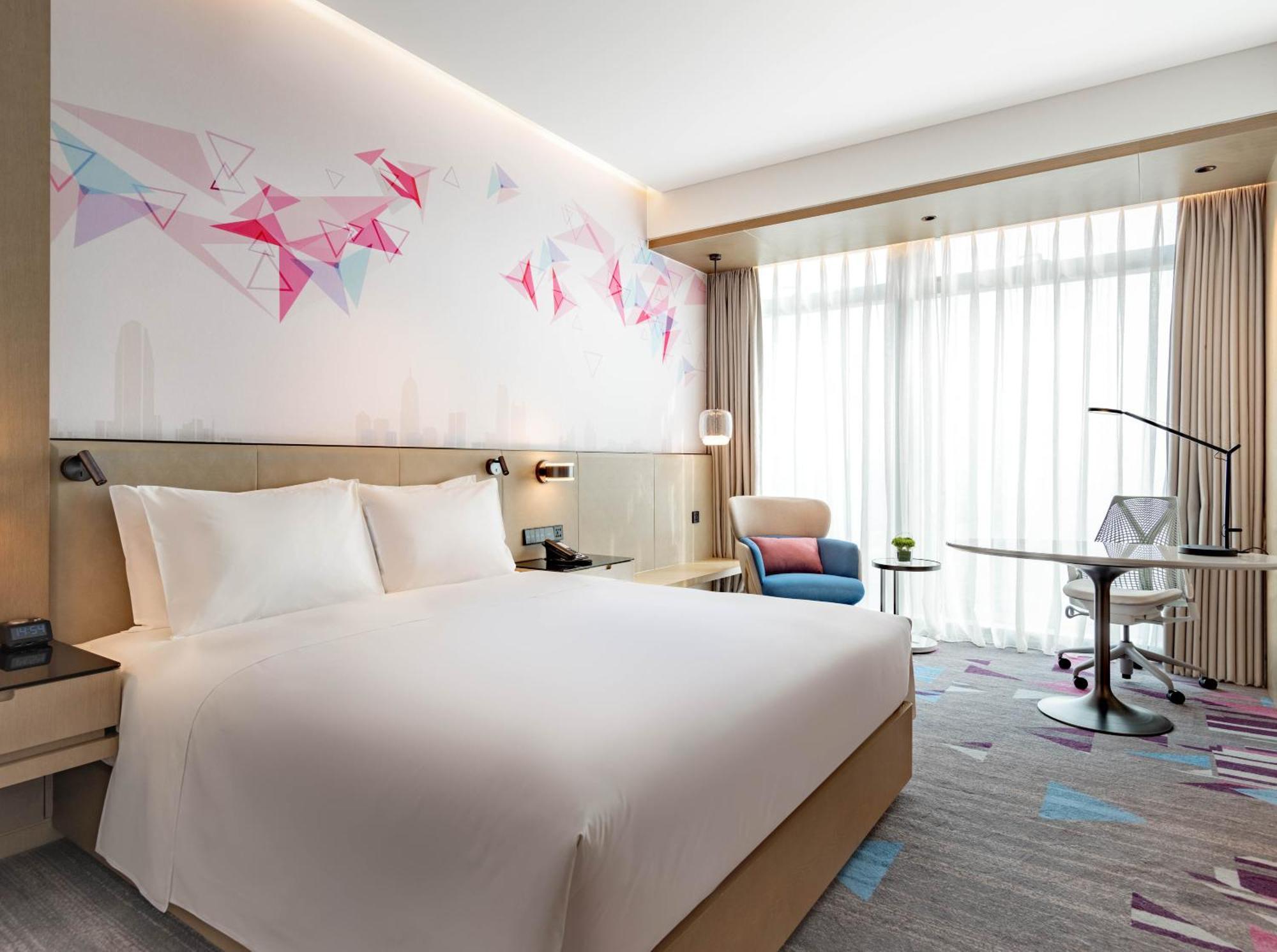 Hilton Garden Inn Shenzhen World Exhibition & Convention Center Экстерьер фото
